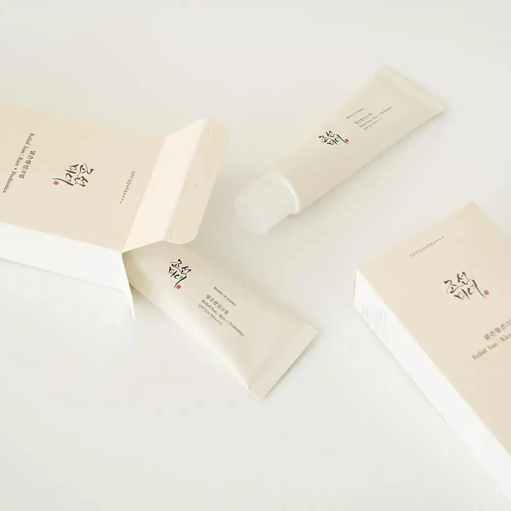 50ml Rice Sunscreen Lightweight Non-Greasy Sensitive Skin Long-Lasting Protection Effective Sun Protection Rice Sunscreen 2025